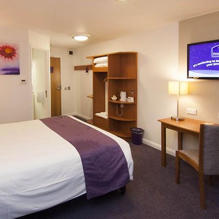 Premier Inn Swanley ภายนอก รูปภาพ